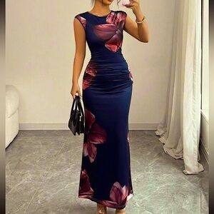 Navy Blue Floral Sleeveless Dress NEW 🏷️